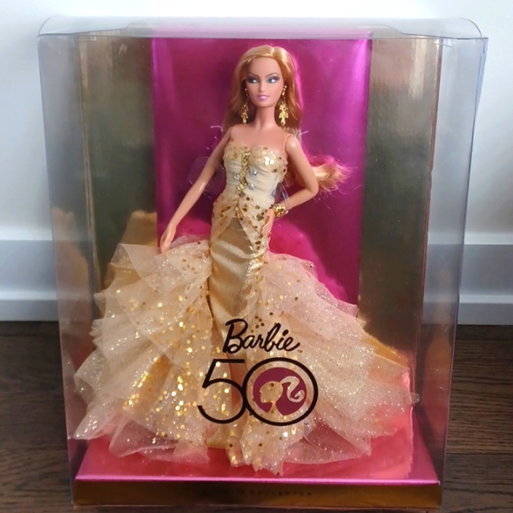 2008 Barbie 50 Gold Sparkly Strapless Holiday Gown Doll Mattel P9070 Robert Best - Picture 2 of 14